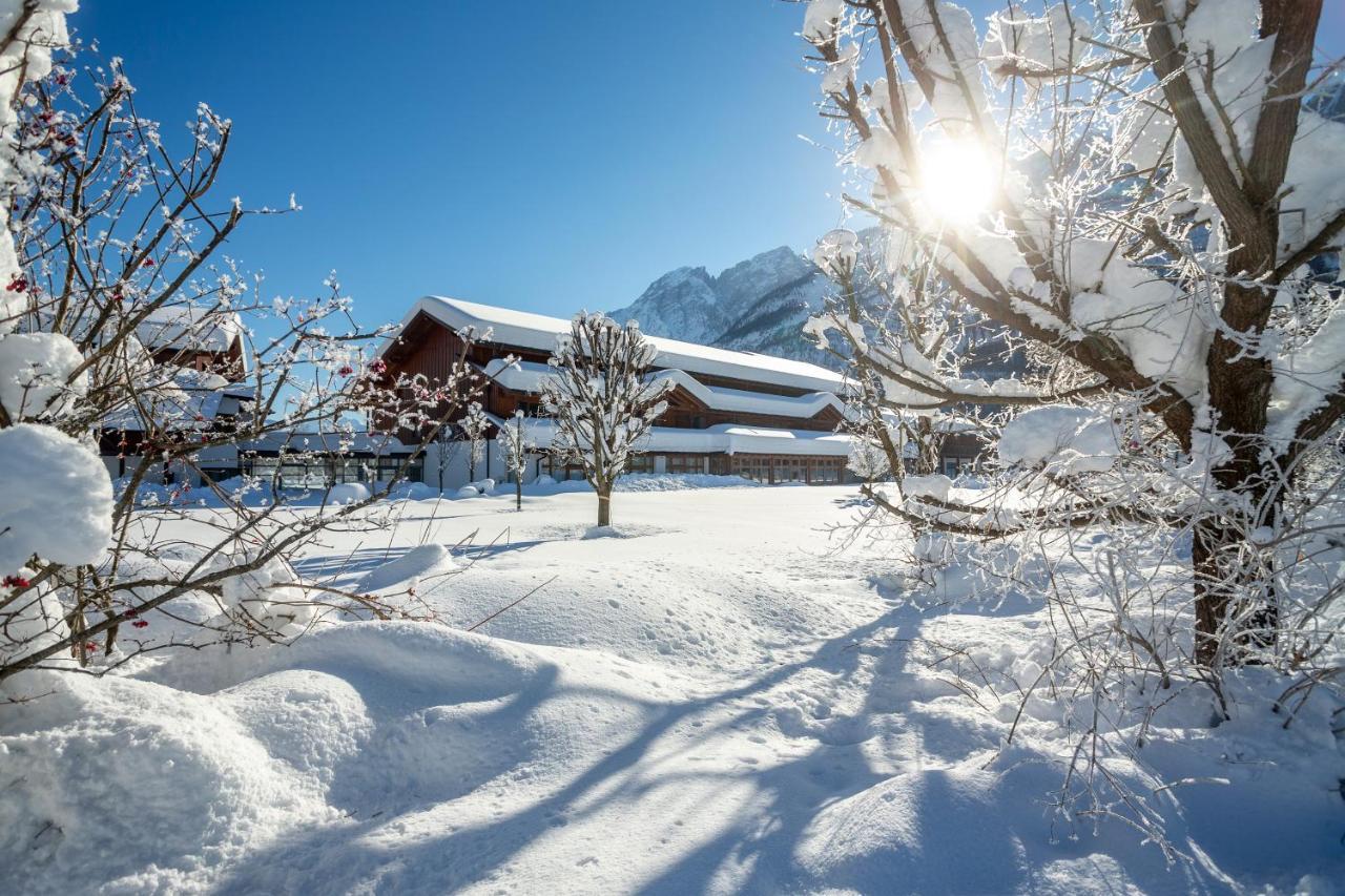 Dolomitengolf Hotel & Spa Lavant Exterior photo