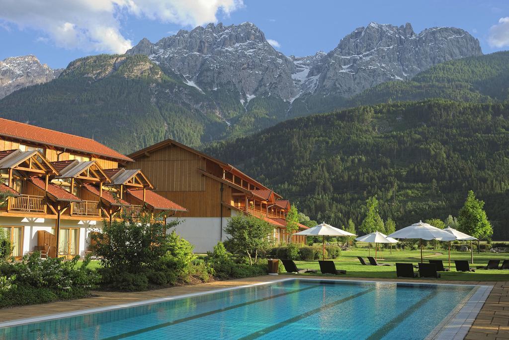 Dolomitengolf Hotel & Spa Lavant Exterior photo